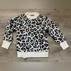 Soft leopard print crewneck oversized sweater